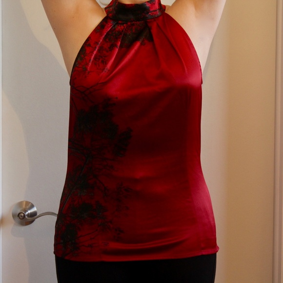 le chateau | red satin top - Picture 2 of 4